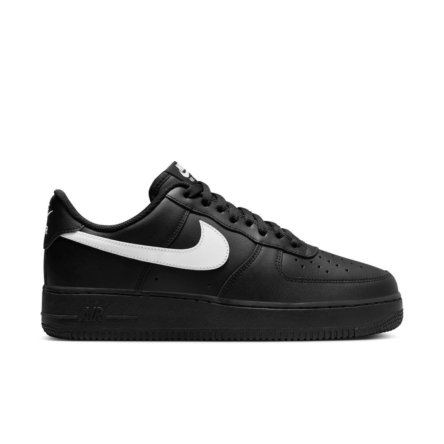 Men's Nike Air Force 1 Low '07 | Black/White | ShopWSS