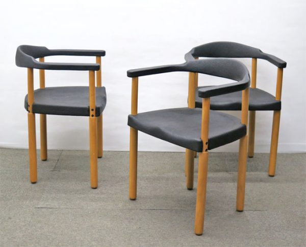 カッシーナレオナルドアームチェア