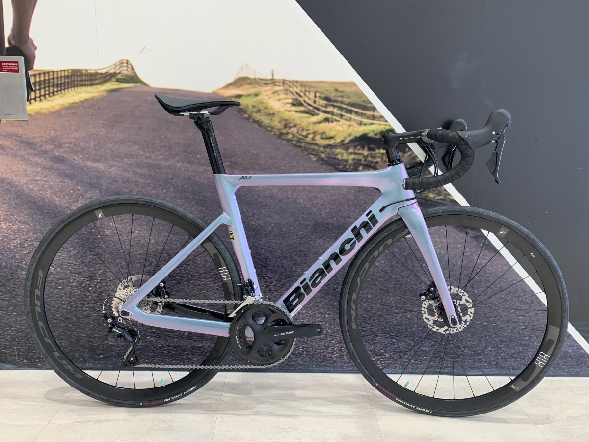 BIANCHI】美しいフレームカラー！サマータイムドリーム1台あります