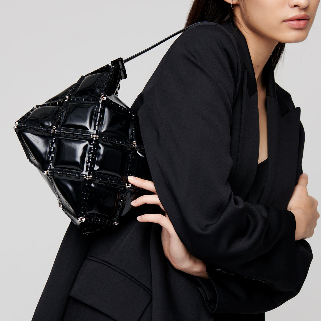 NAP(Black) – 52 BY HIKARUMATSUMURA