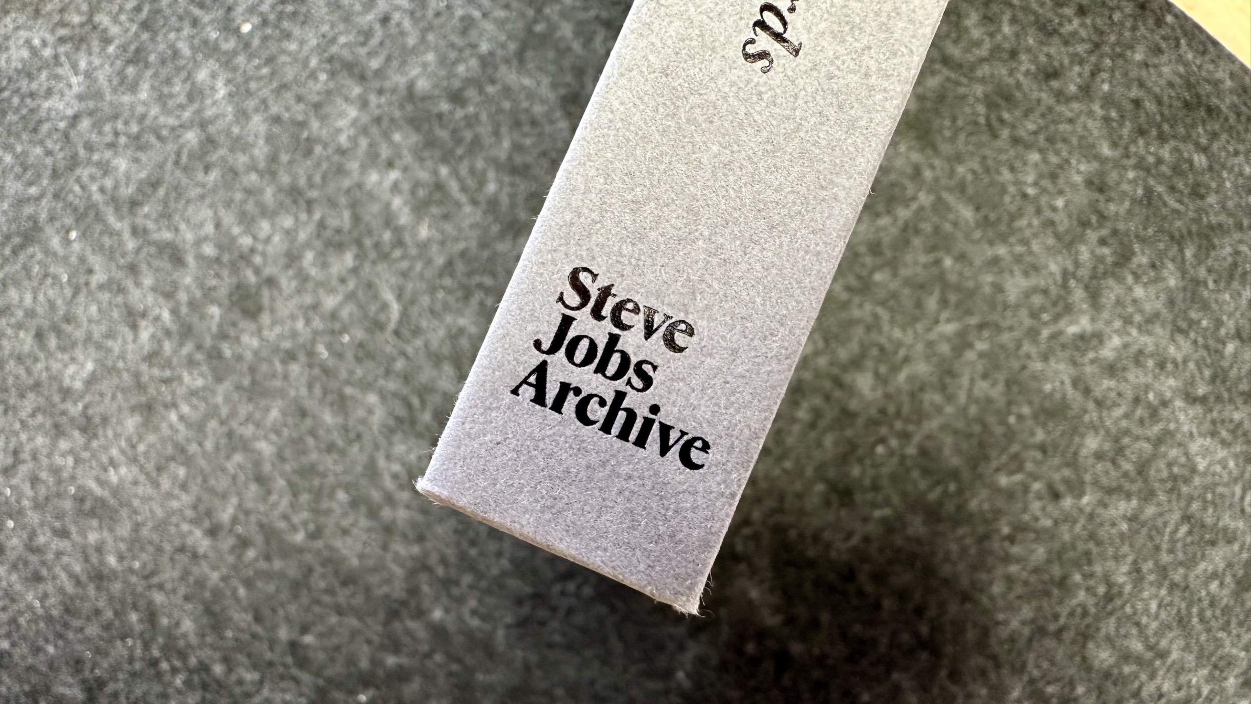 Hands-on: The hardback Steve Jobs 'Make Something Wonderful' book