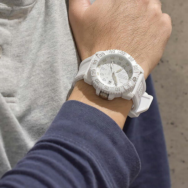 ルミノックス LUMINOX ネイビーシールズ ホワイトアウト 3057.WO