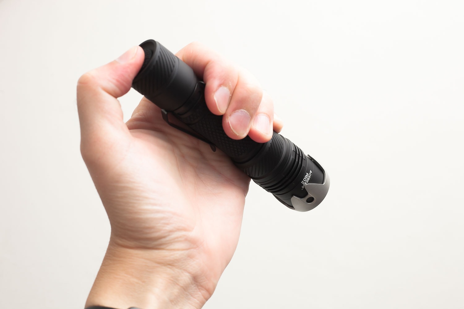 Acebeam W10 gen 2 review | LEP flashlight with 1,127 beam | 1Lumen