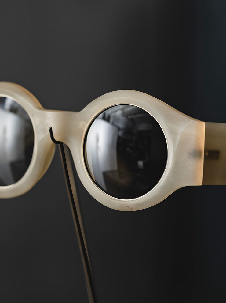 RIGARDS × UMA WANGGENUINE HORN & TITANIUM フレームサングラス