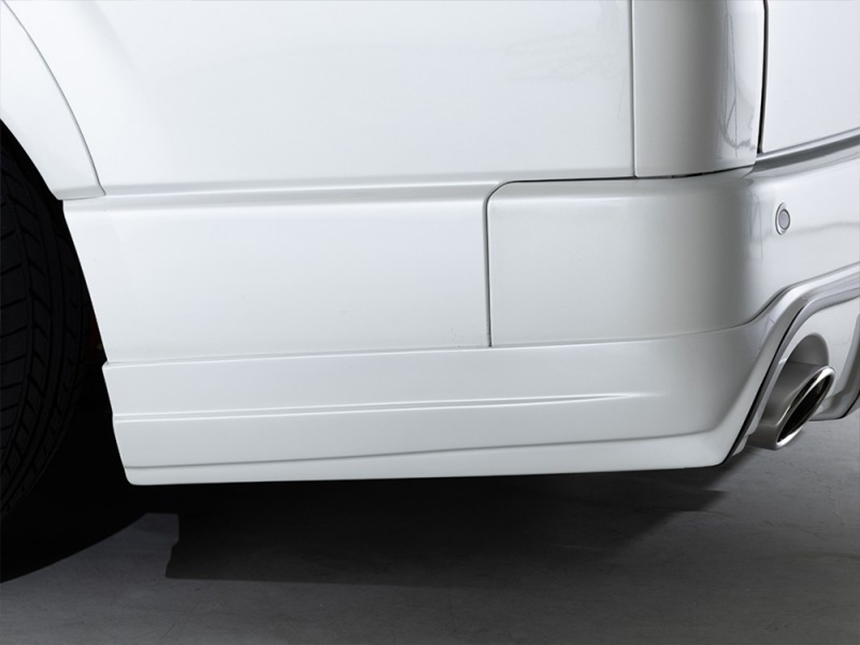 ハイエース ワイドボディー用 LEGARE リアバンパースポイラーを販売中