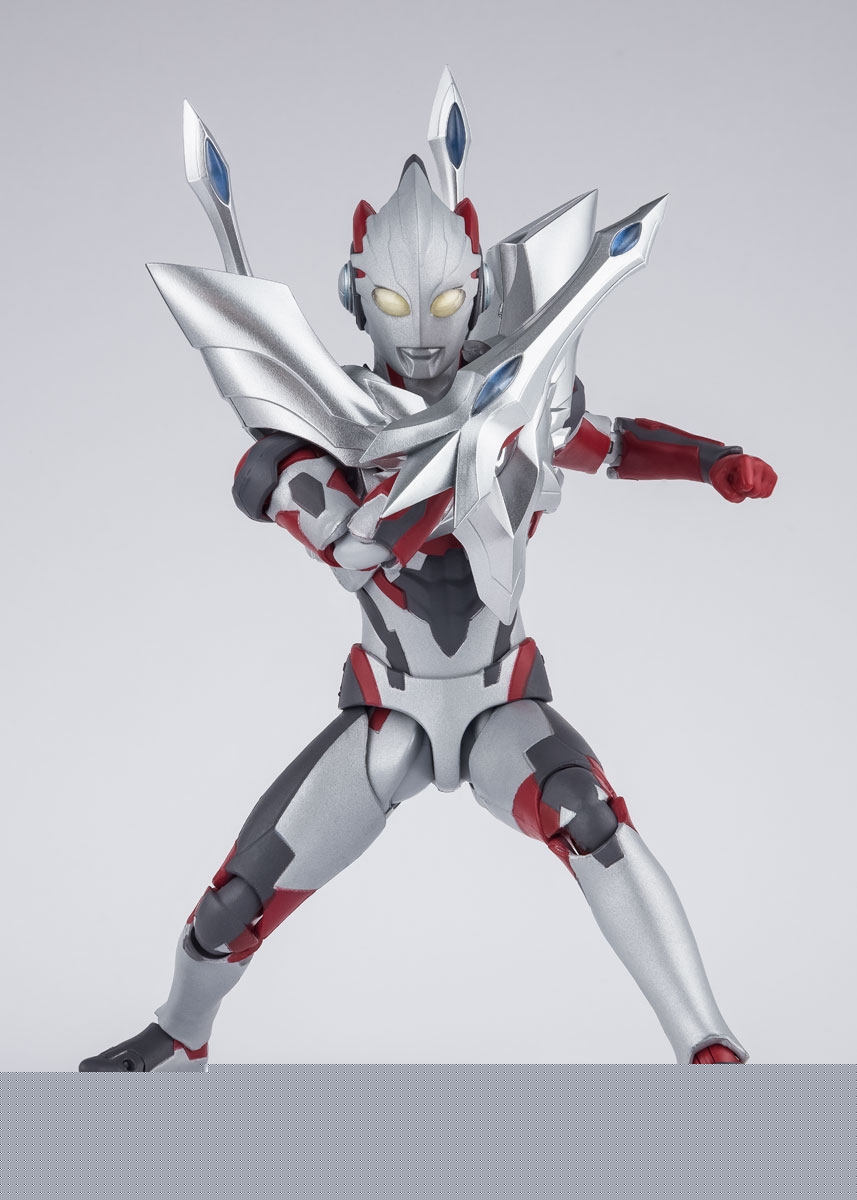 S.H.Figuarts ウルティメイトシャイニングウルトラマンゼロ | 魂ウェブ