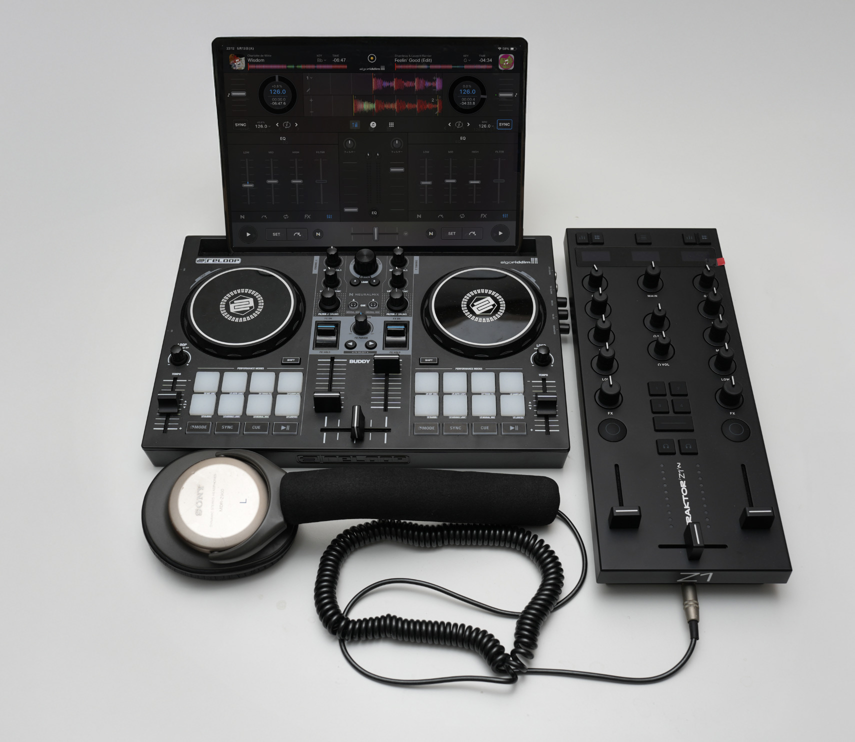 iPad+djay+reloop+traktor Z1 Mk2 でDJシステムを組んでみる 24bit