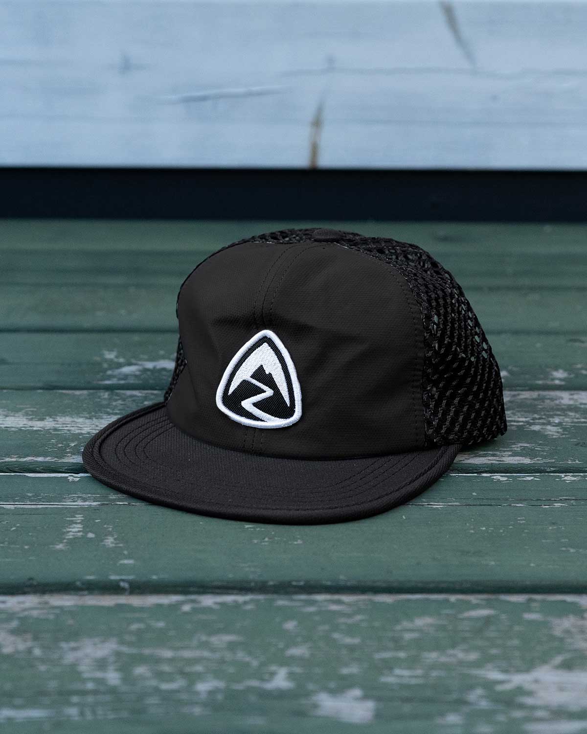 zpacks-foldable-trail-hat-