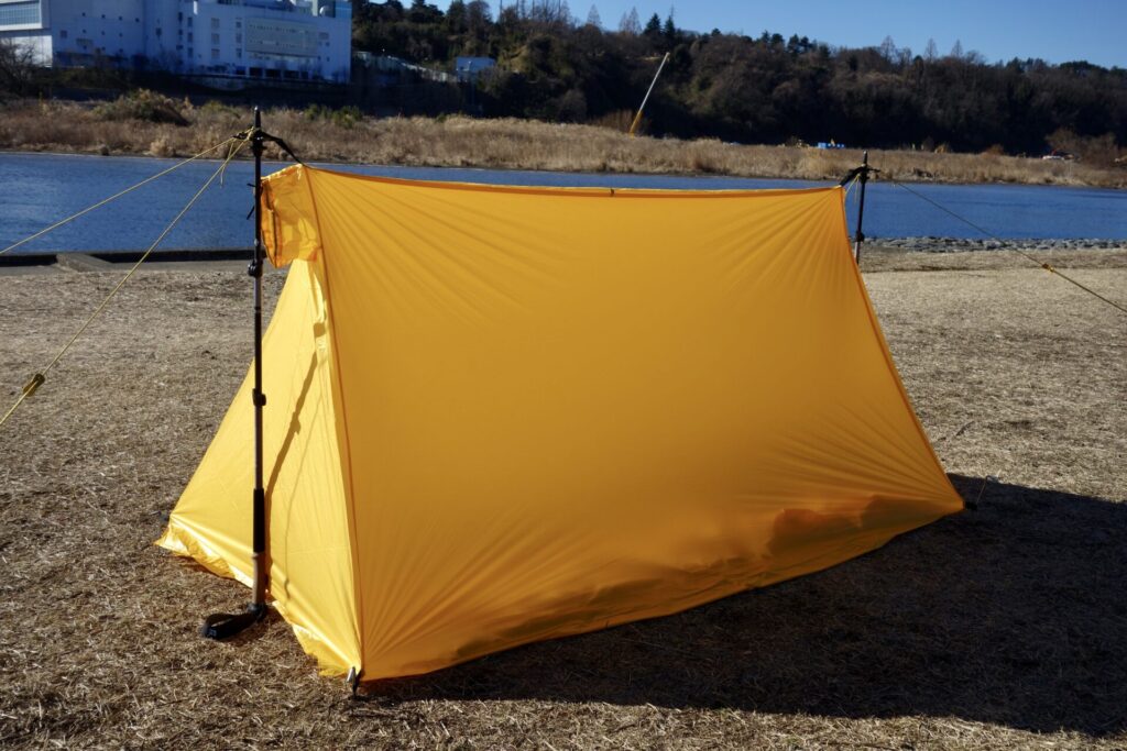 アライテントのスーパーライトツェルトを初めて張ってみました