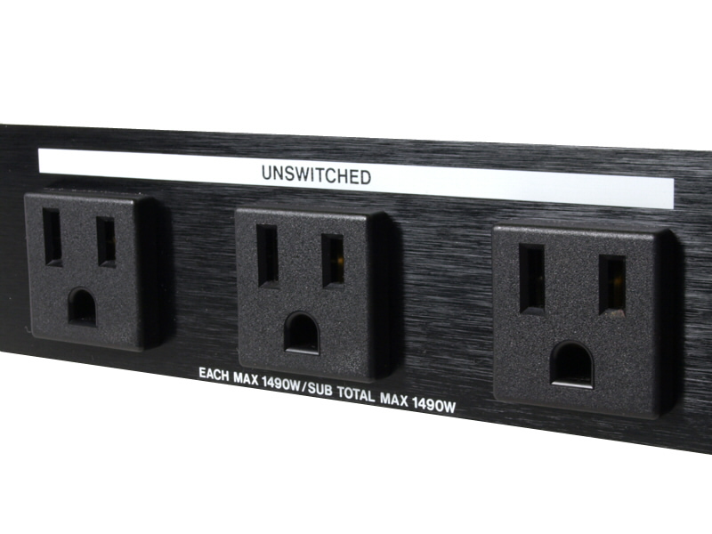 AV-P250 | パワーディストリビューター/コンディショナー | TASCAM (日本)