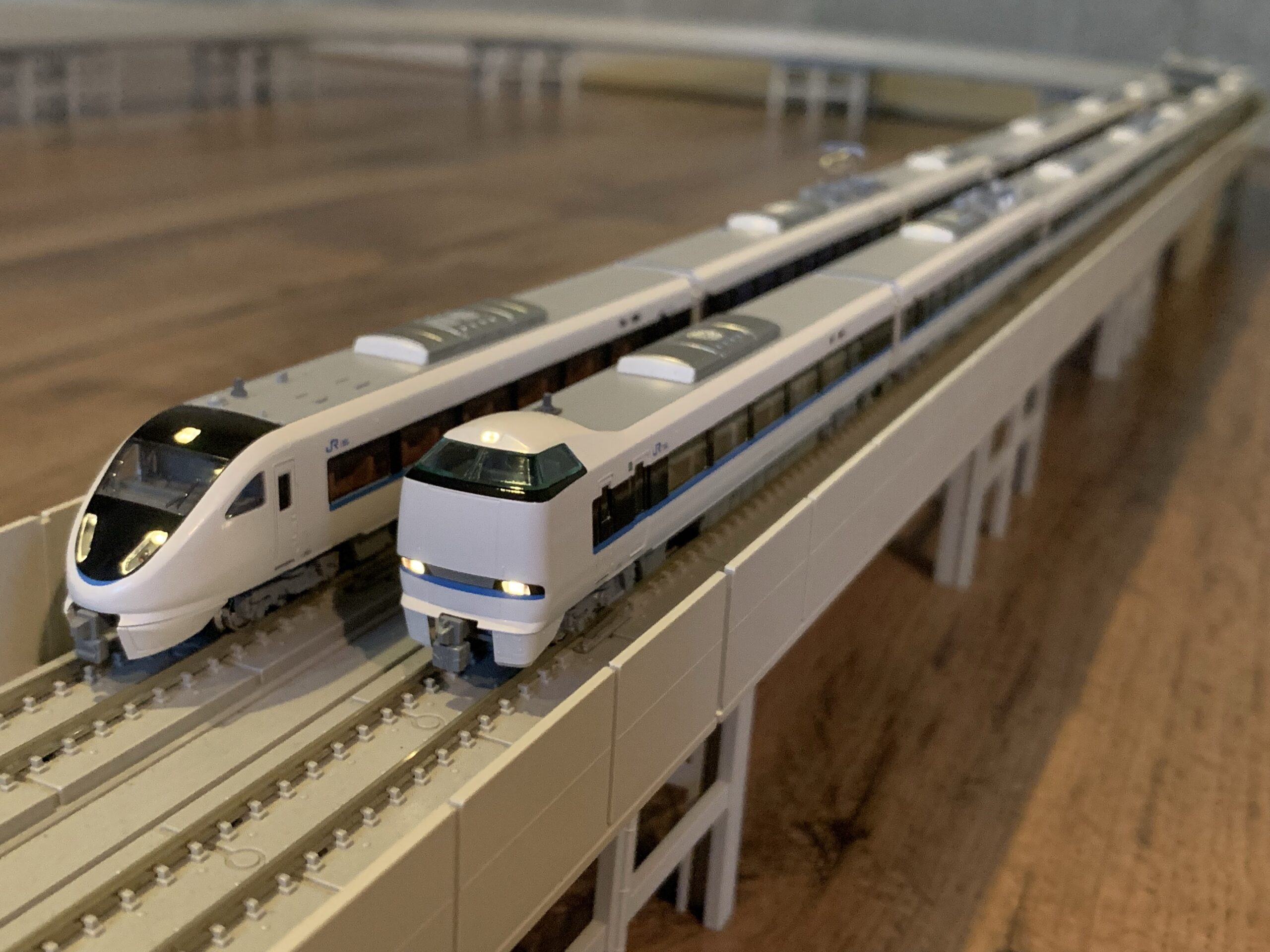 KATO 683系4000番台 サンダーバード リニューアル車