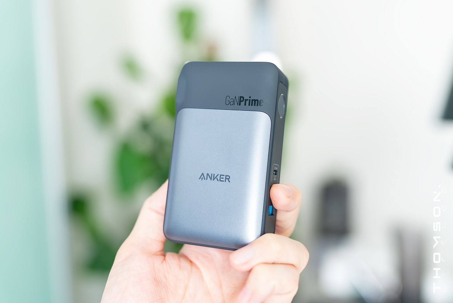 PCも充電可能なモバイルバッテリー『Anker 733 Power Bank』レビュー