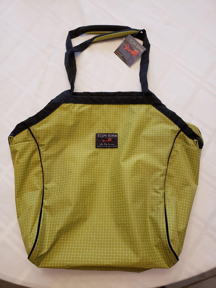 Tom Bihn Large Zip-Top Shop Bag review - The Gadgeteer