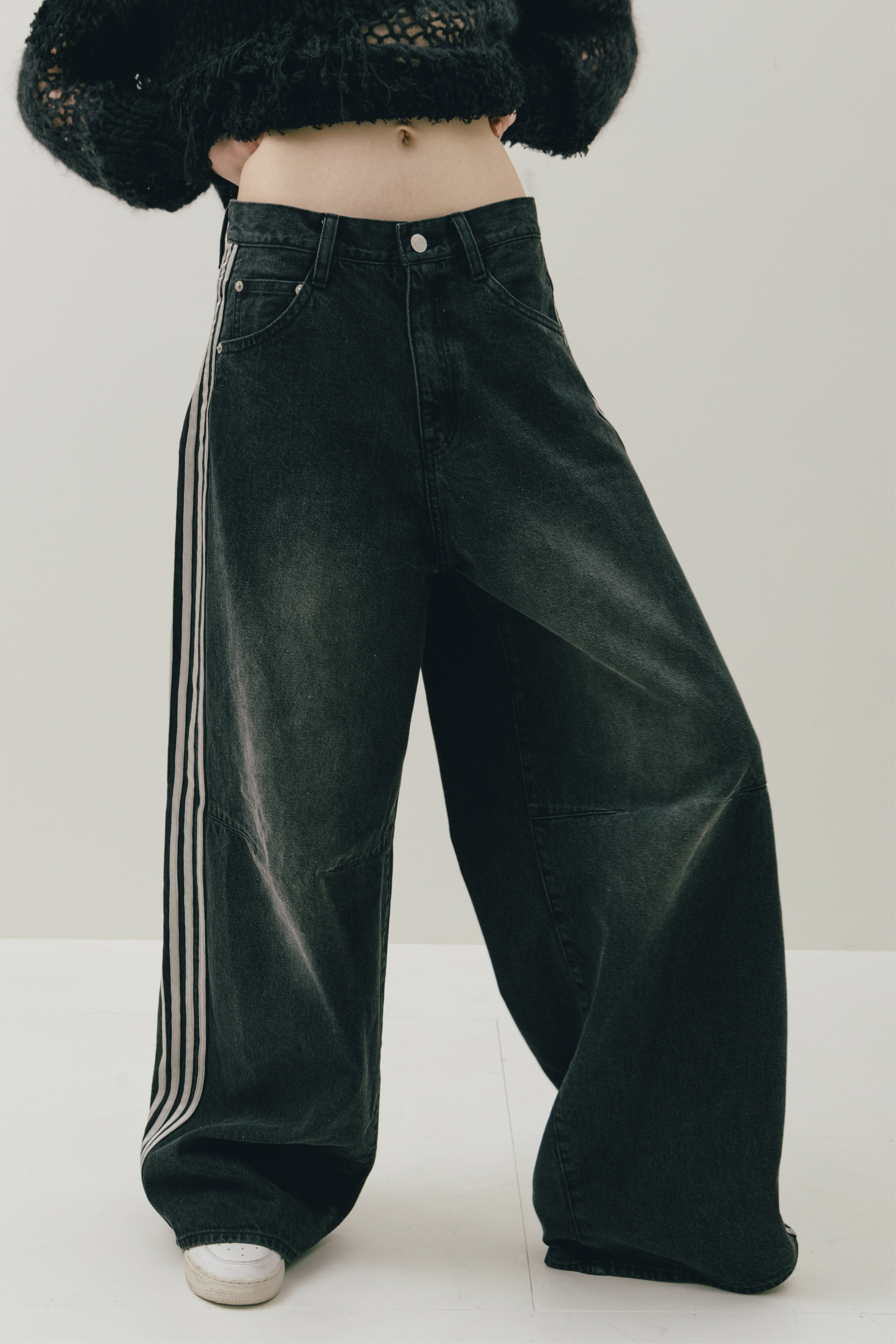 Emirates Track Denim Pants – THE TOÉ