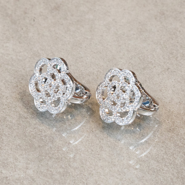 CHANEL シャネル カメリア ピアス – The BOUTIQUE