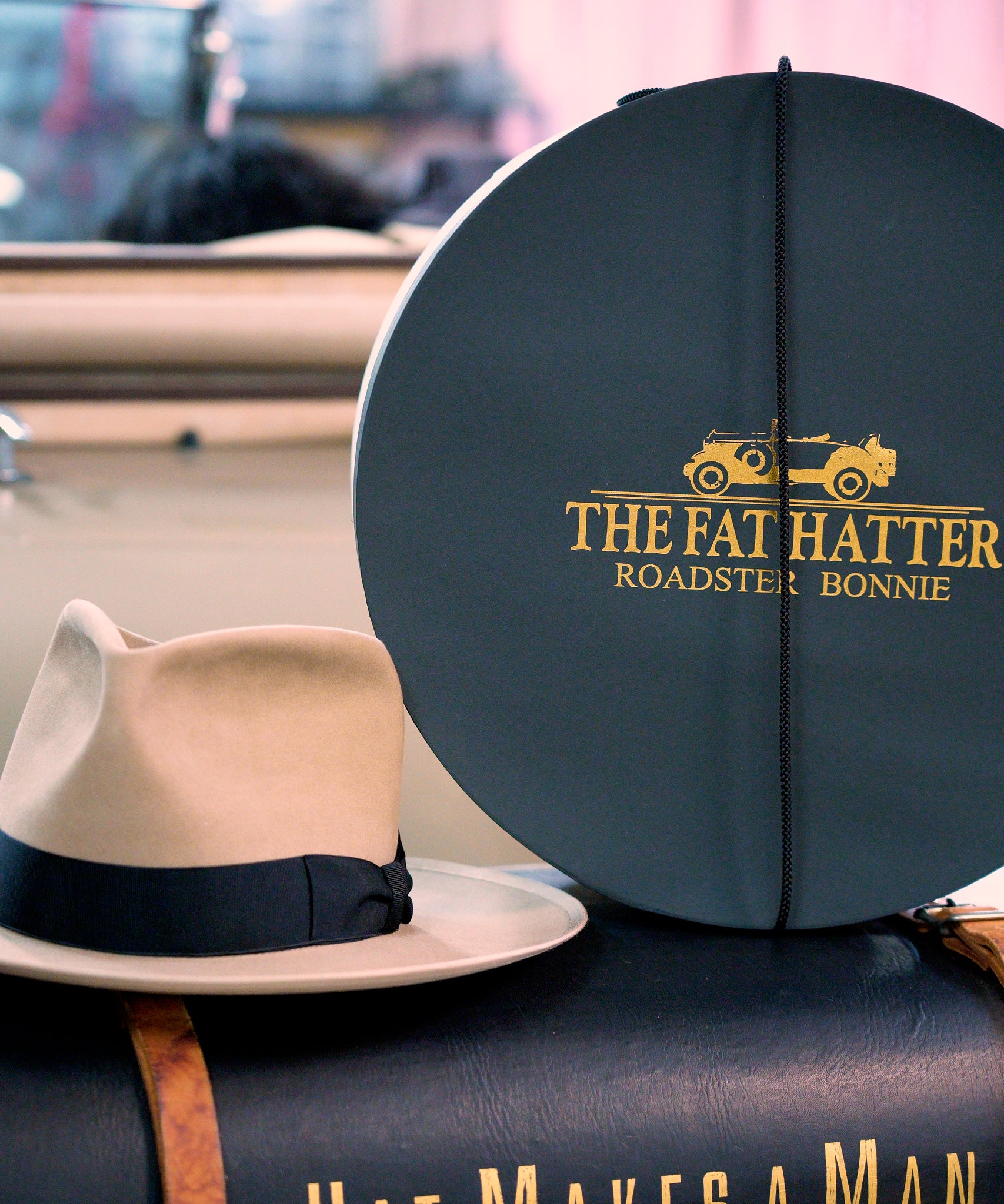 BONNIE / 125g BEAVER – THE FAT HATTER