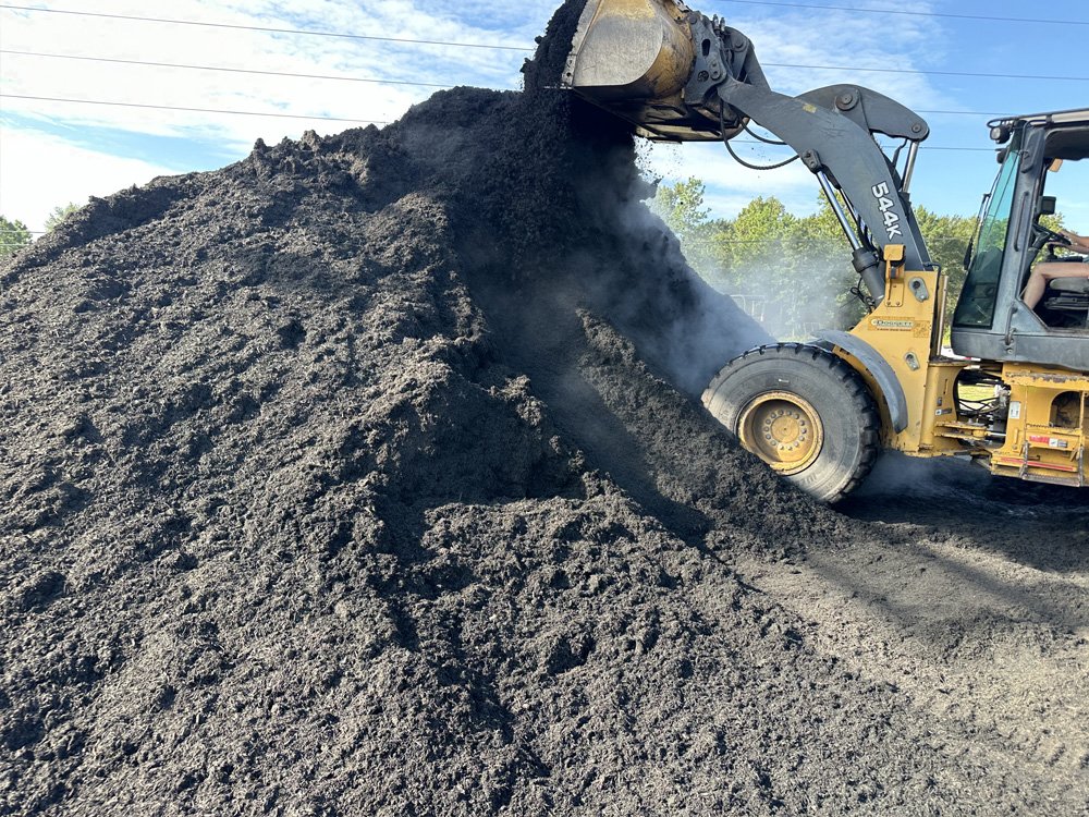 Buy Black Mulch | Serving Conroe, Spring, The Woodlands Tx & More