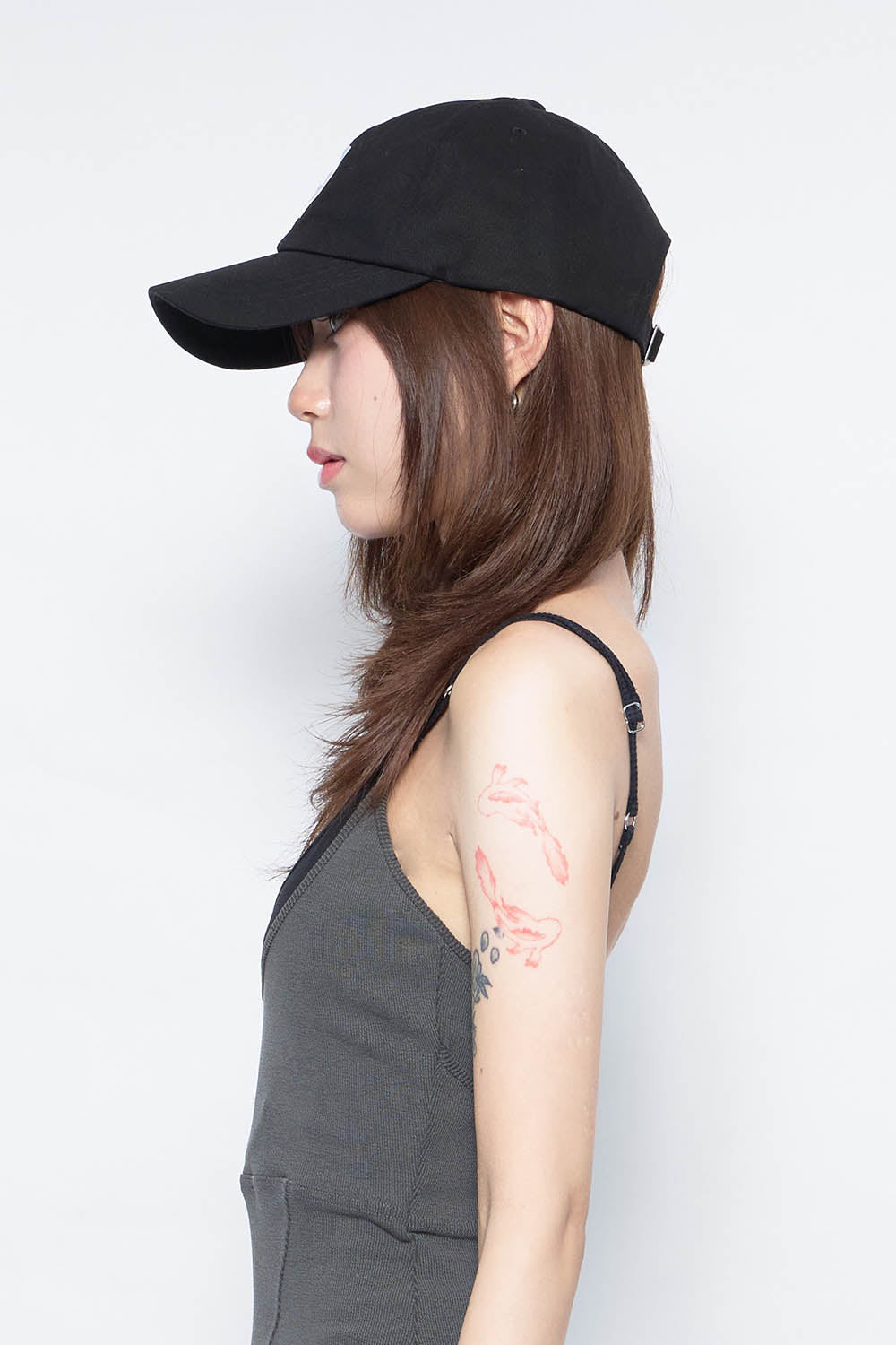 THEREDTHREAD / ザレッドスレッド】S logo cap scarlet