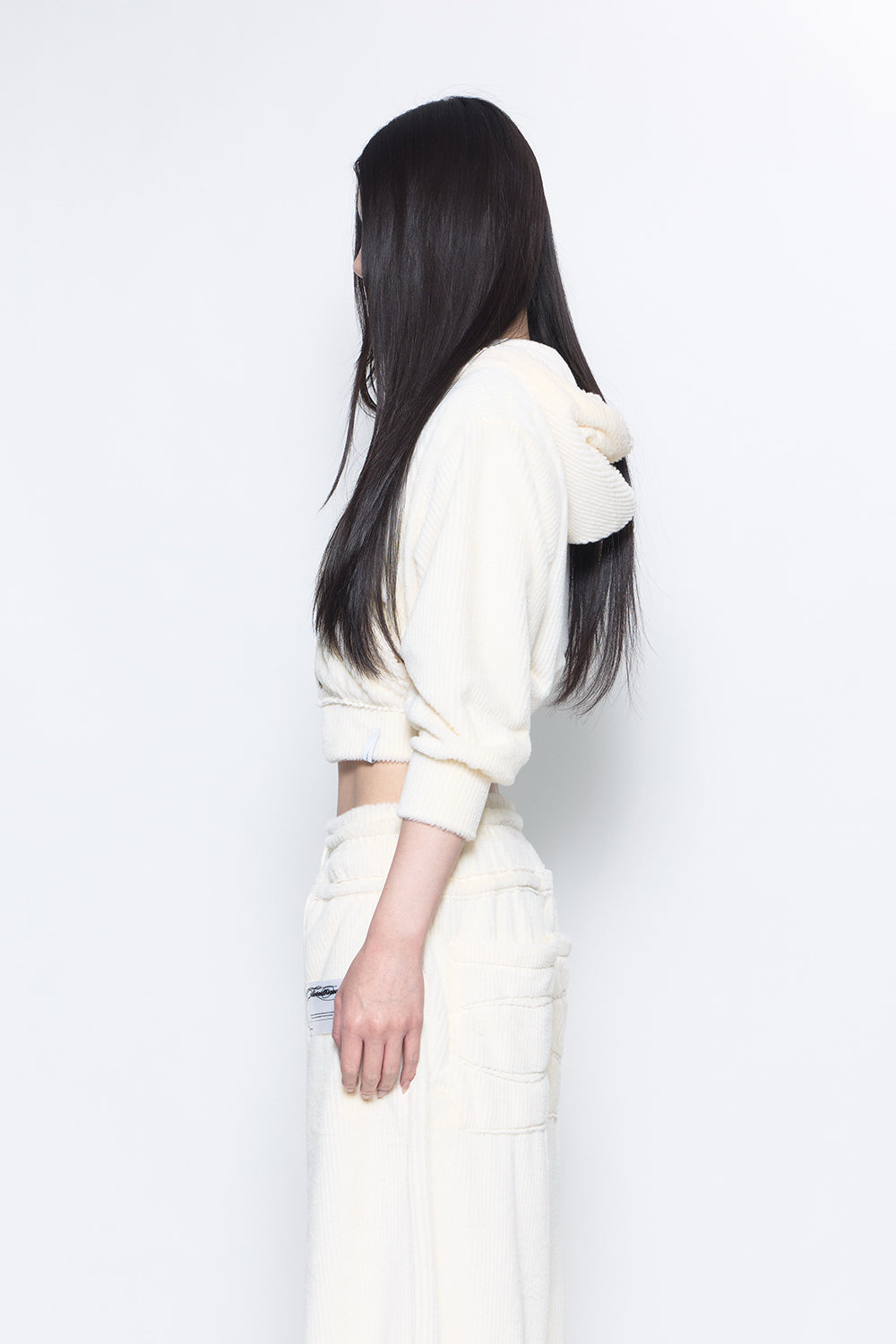 THEREDTHREAD / ザレッドスレッド】S mid-sleeve hoodie cropped