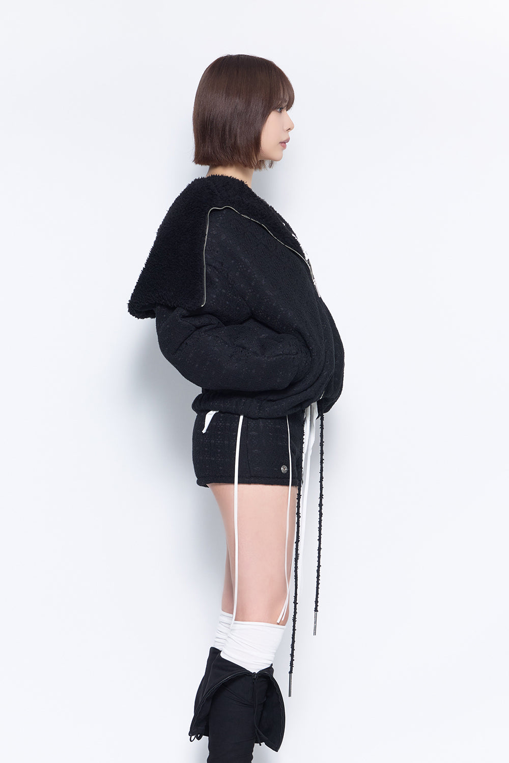 THEREDTHREAD / ザレッドスレッド】S ring asymmetry hoodie lace