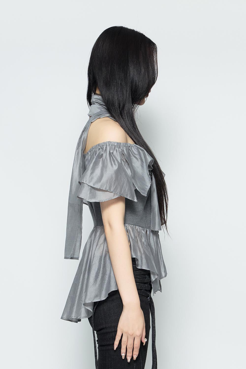 THEREDTHREAD / ザレッドスレッド】S ruffle stole tops