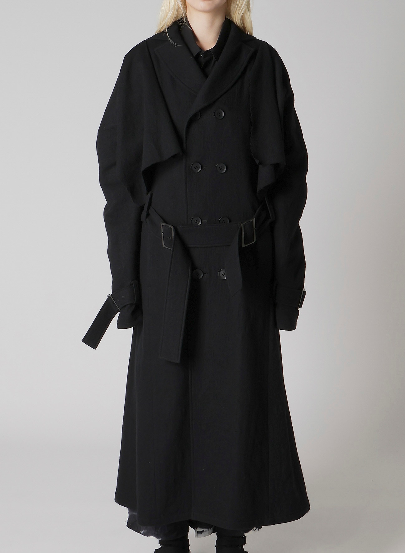 SHRINKED SERGE TRENCH COAT WITH BELT(S Black): Soldes｜THE SHOP