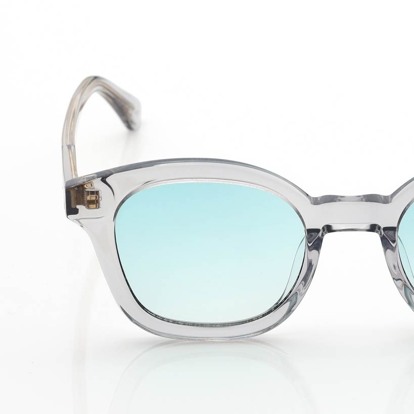 TSS SQUARE CLEAR GRAY FRAME GRADATION BLUE LENS – The Silent Soul