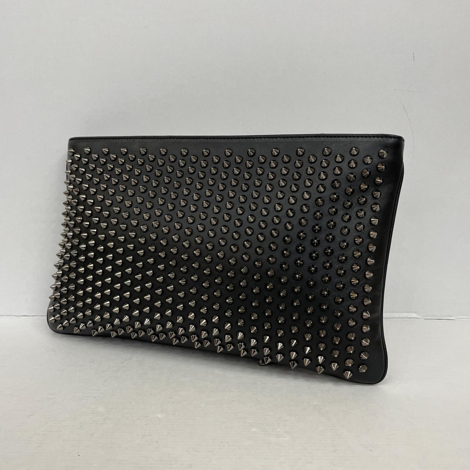 極美品クリスチャンルブタン クラッチバッグ マルチカラースタッズ 美