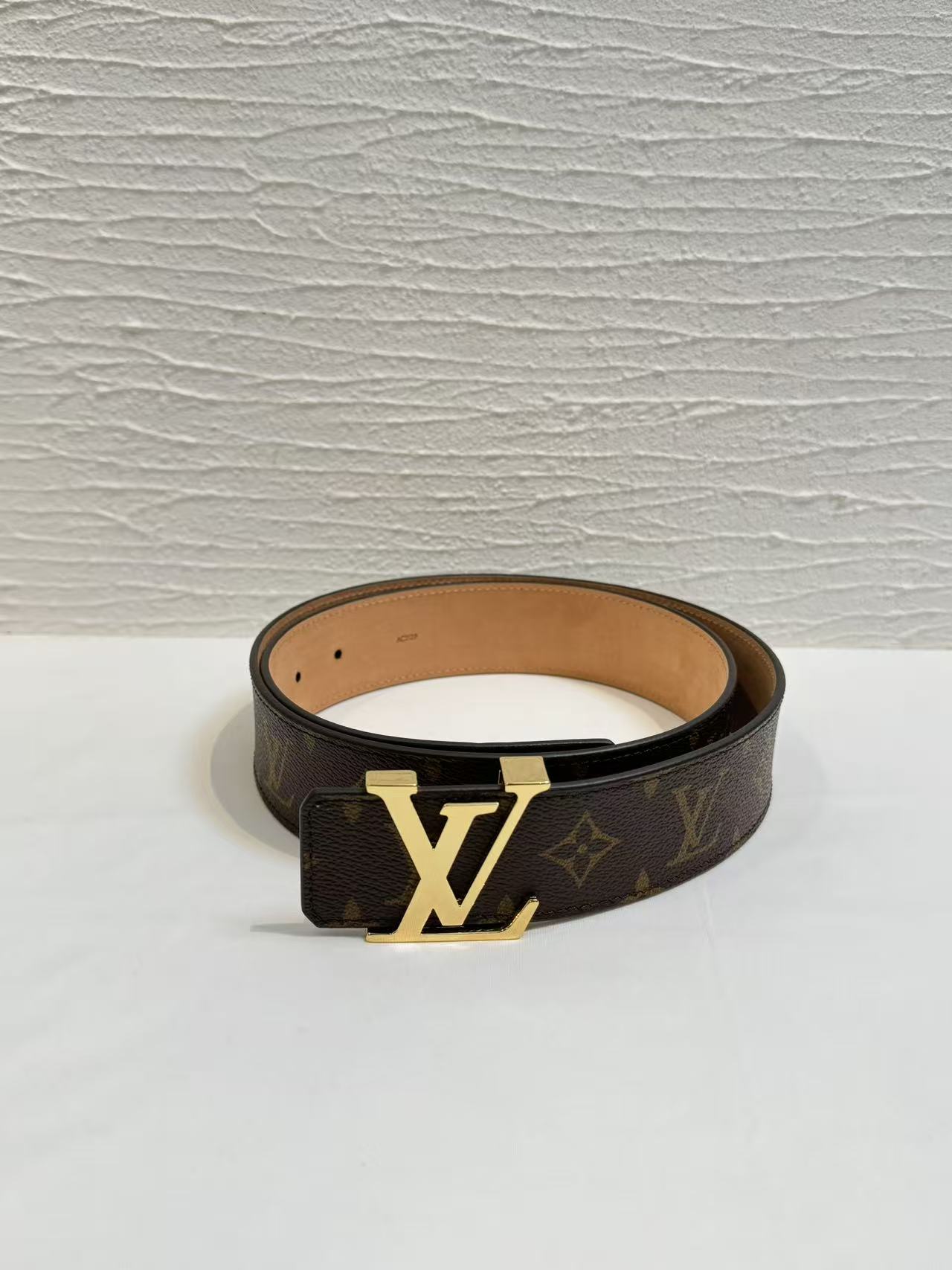 楽天市場】louis vuitton サンチュール スタンプ ベルトの通販