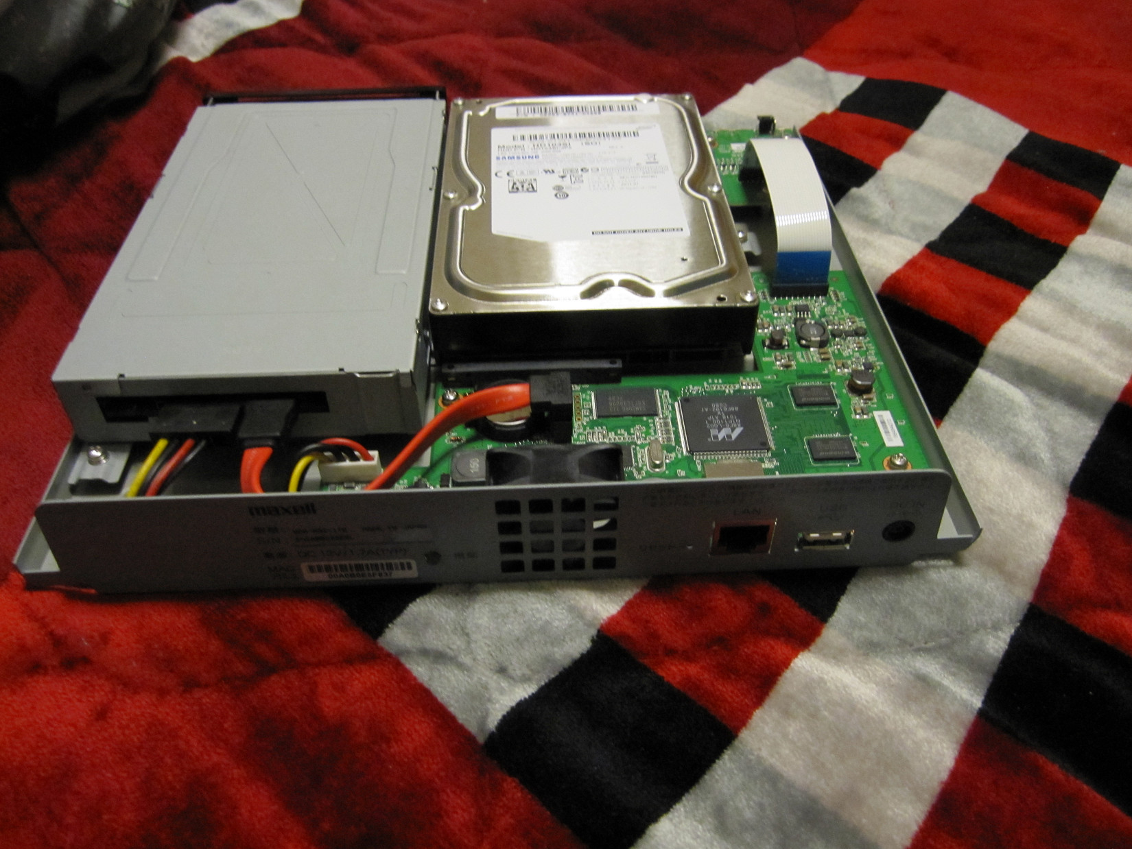 マクセル Famliy Max VDR-NAS-1TB HDD換装