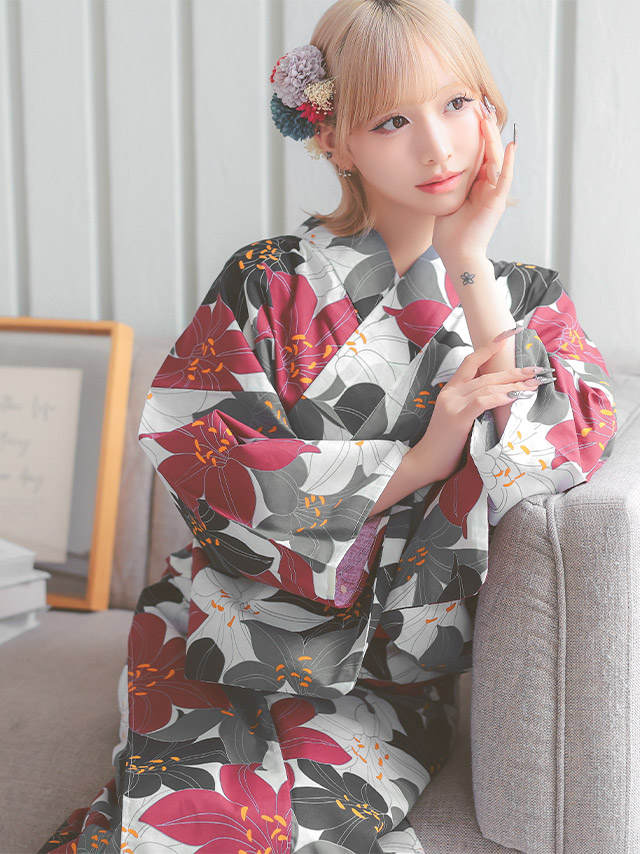 SALE [浴衣 選べる帯] 古典レトロ 埋め尽くし百合柄 2025 3点セット