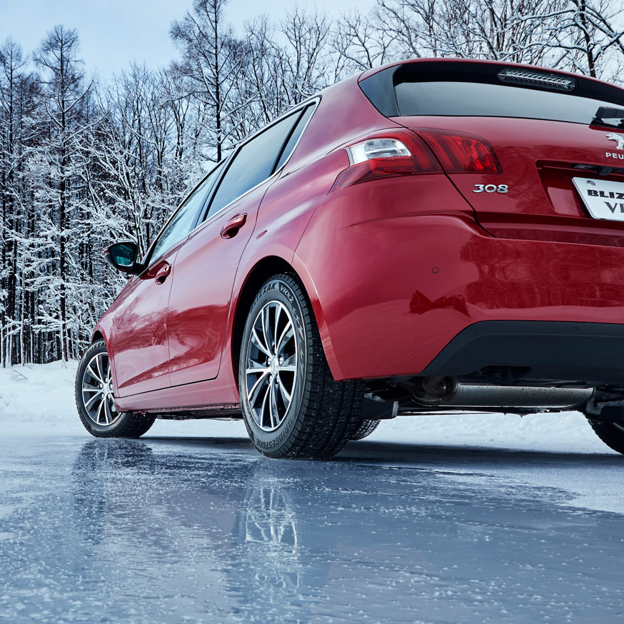 BLIZZAK VRX2 205/65R15 94Q｜ブリヂストン タイヤオンラインストア