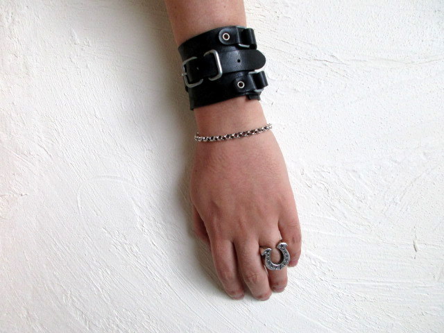 PEEL&LIFT leather wrist strap レザーリストバンド・black - tity