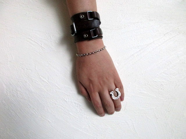 PEEL&LIFT leather wrist strap レザーリストバンド・choco - tity