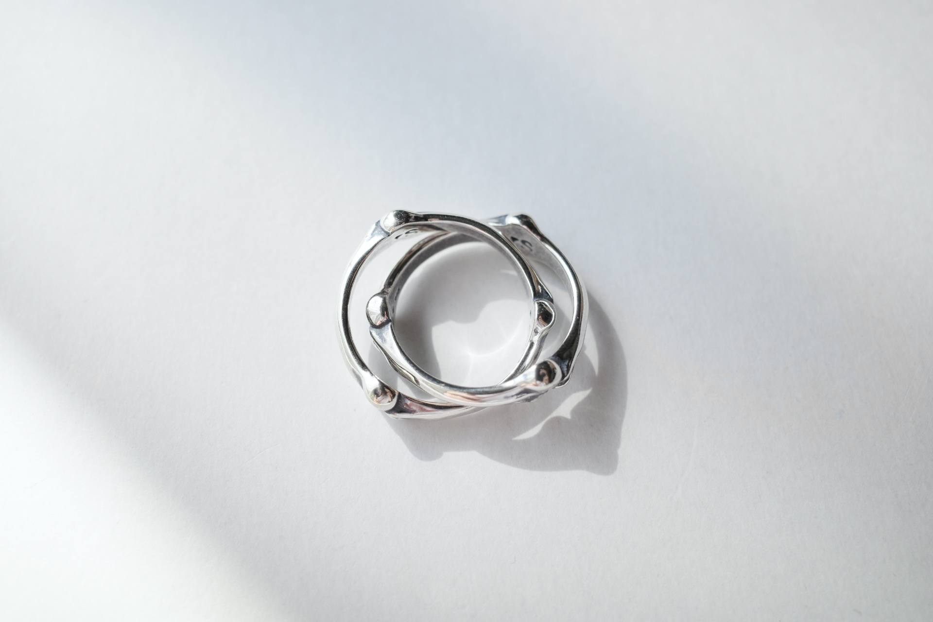 TAKAHIROMIYASHITATheSoloist. bone shaped dual ring. - tity