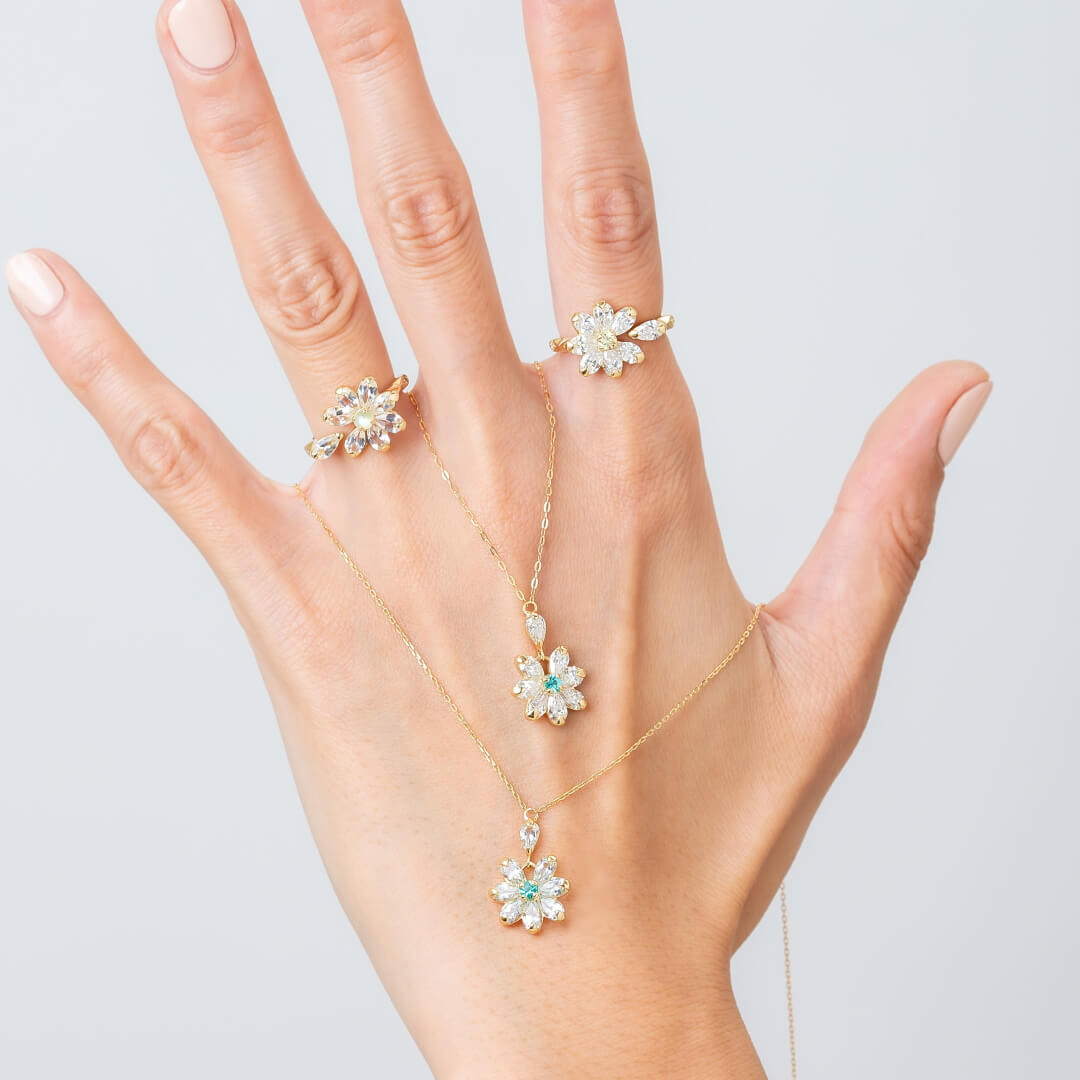 マーガレットK18ダイヤモンド花占いフラワーリング