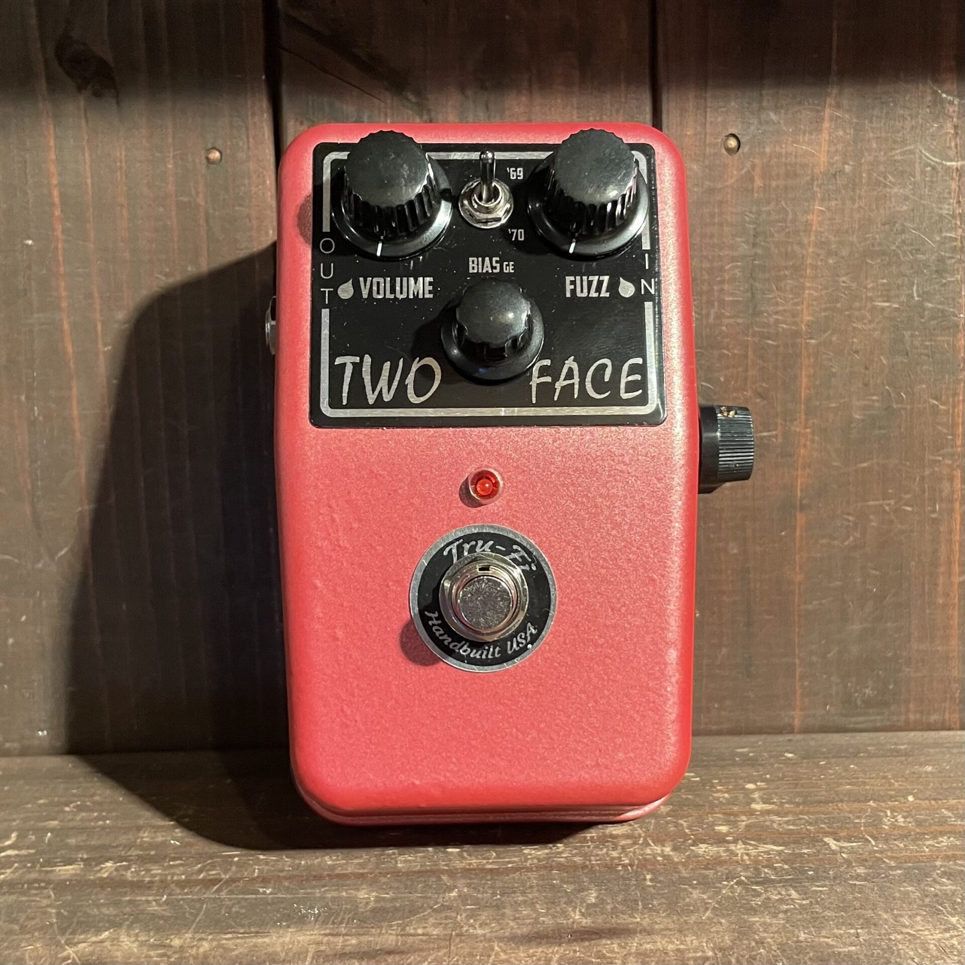 Tru-Fi Two Face Custom Redで入荷！ | TONE BLUE