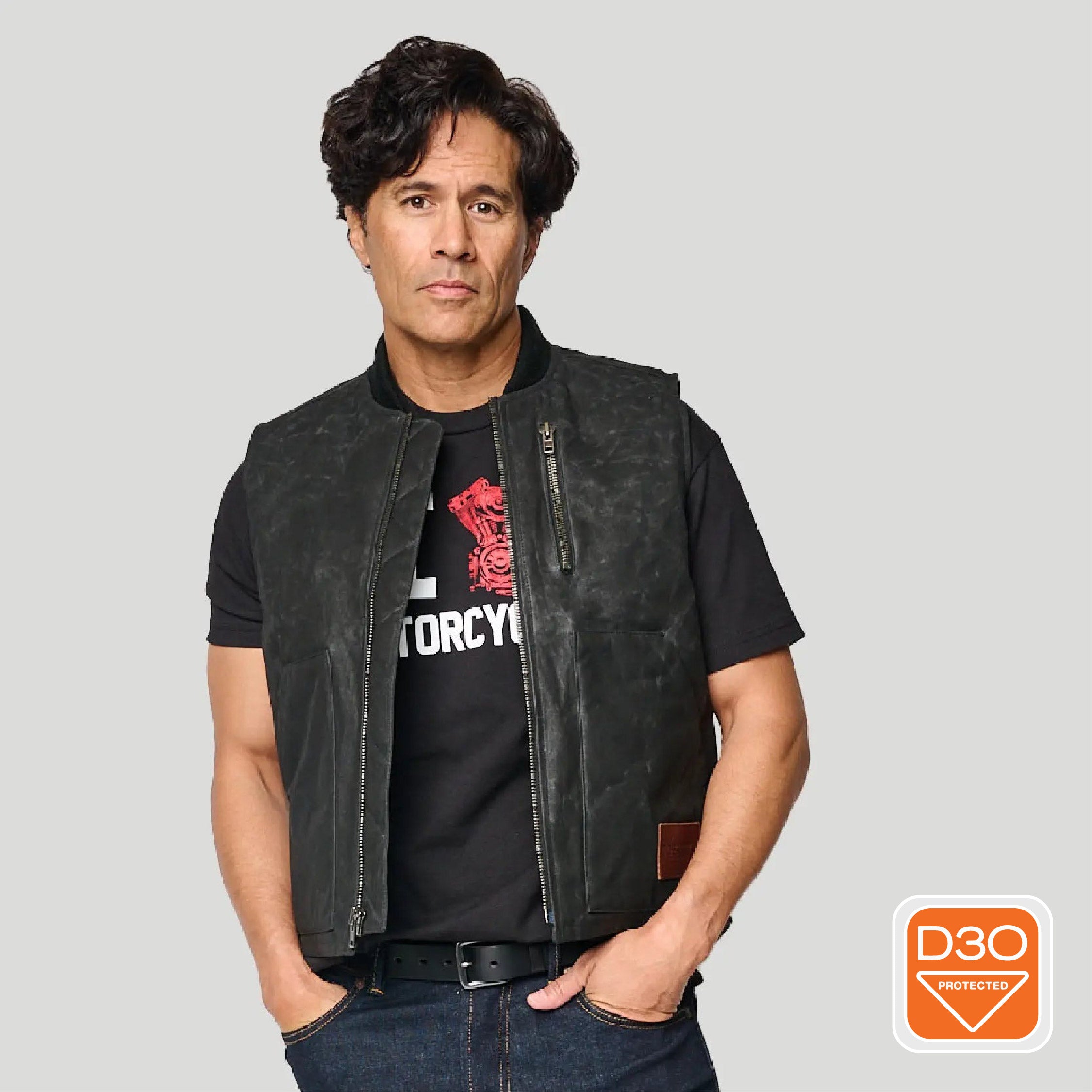 The Wasteland Protective Vest - Black. Large Back Pocket for a D3O