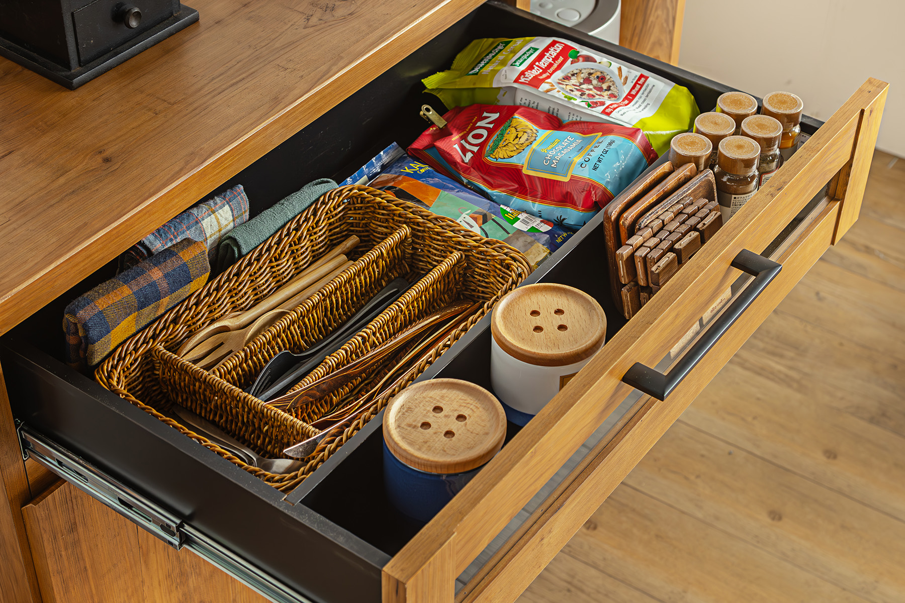 kayla (ネイツ) 105カウンター | (株)東馬-tohma- インテリアメーカー