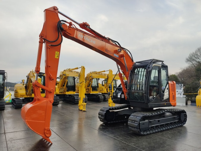 Japanese Used Excavators HITACHI ZX135US-5B TOKU WORLD BE2659