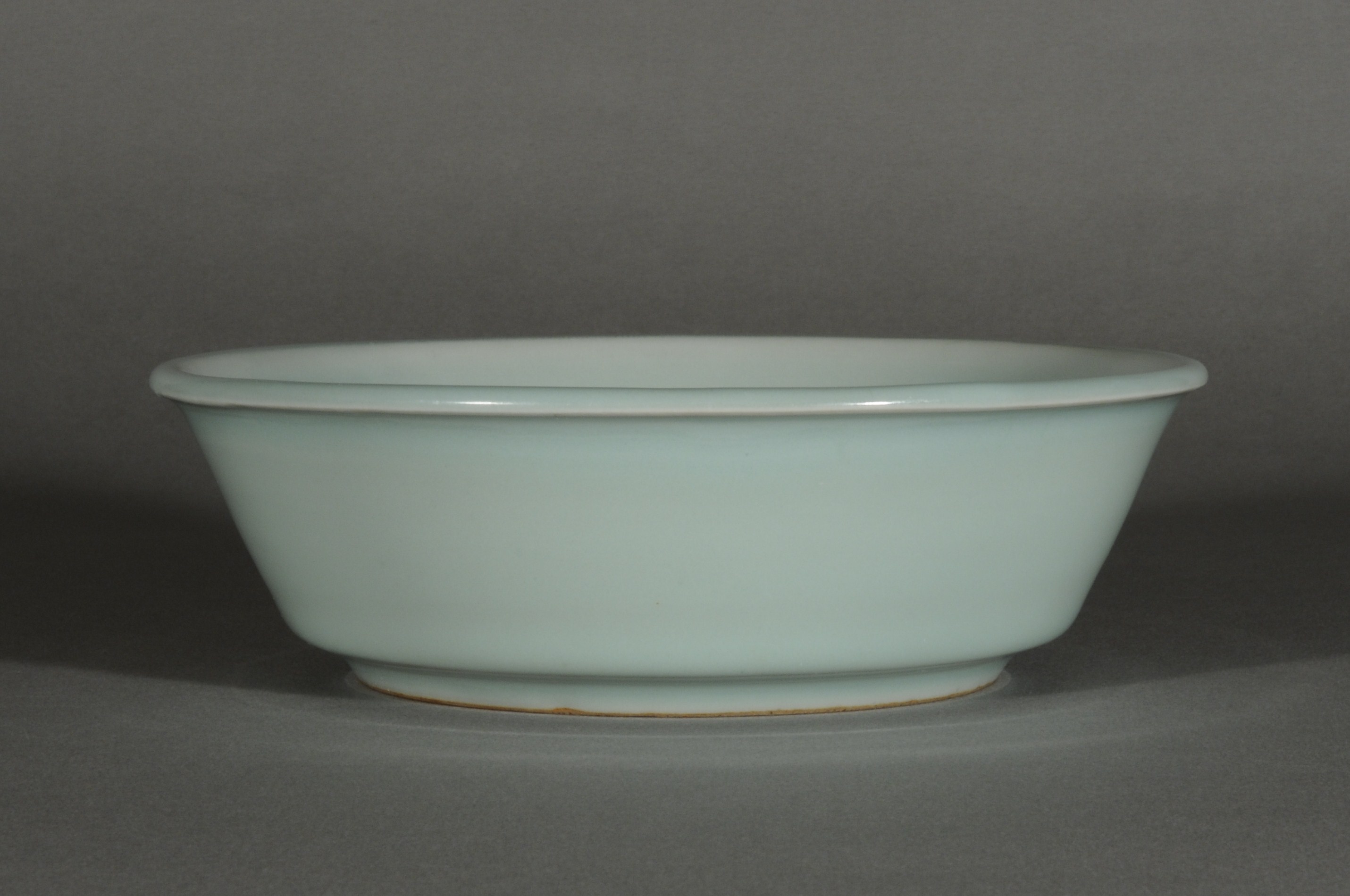 青磁盤 - 常盤山文庫