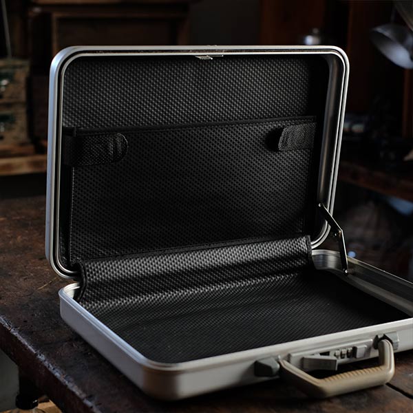 ZERO HALLIBURTON ゼロハリバートン アタッシュケース – zakka store towi