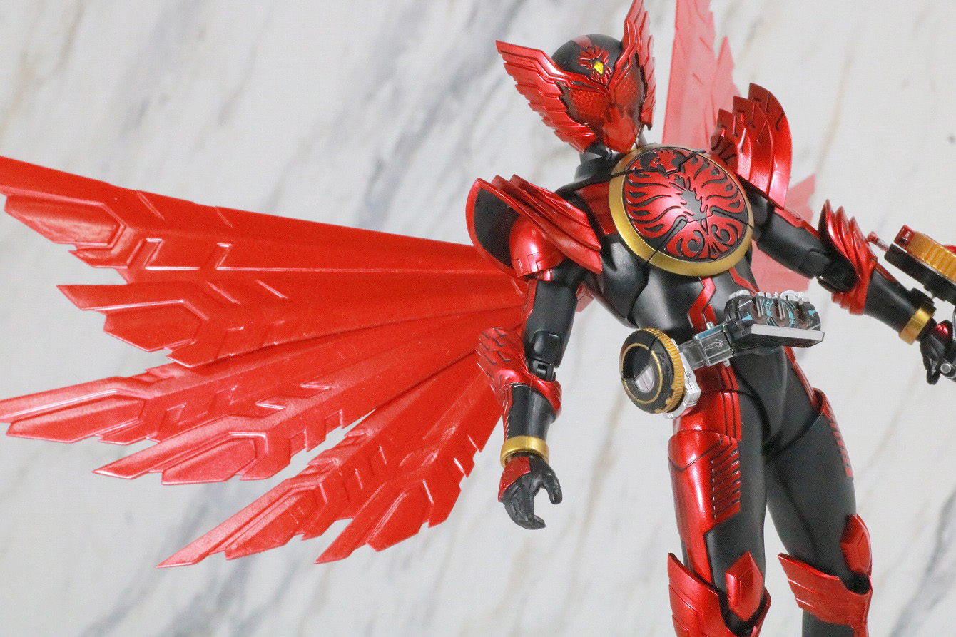 S.H.フィギュアーツ 仮面ライダーオーズ スーパータトバコンボ 真骨彫