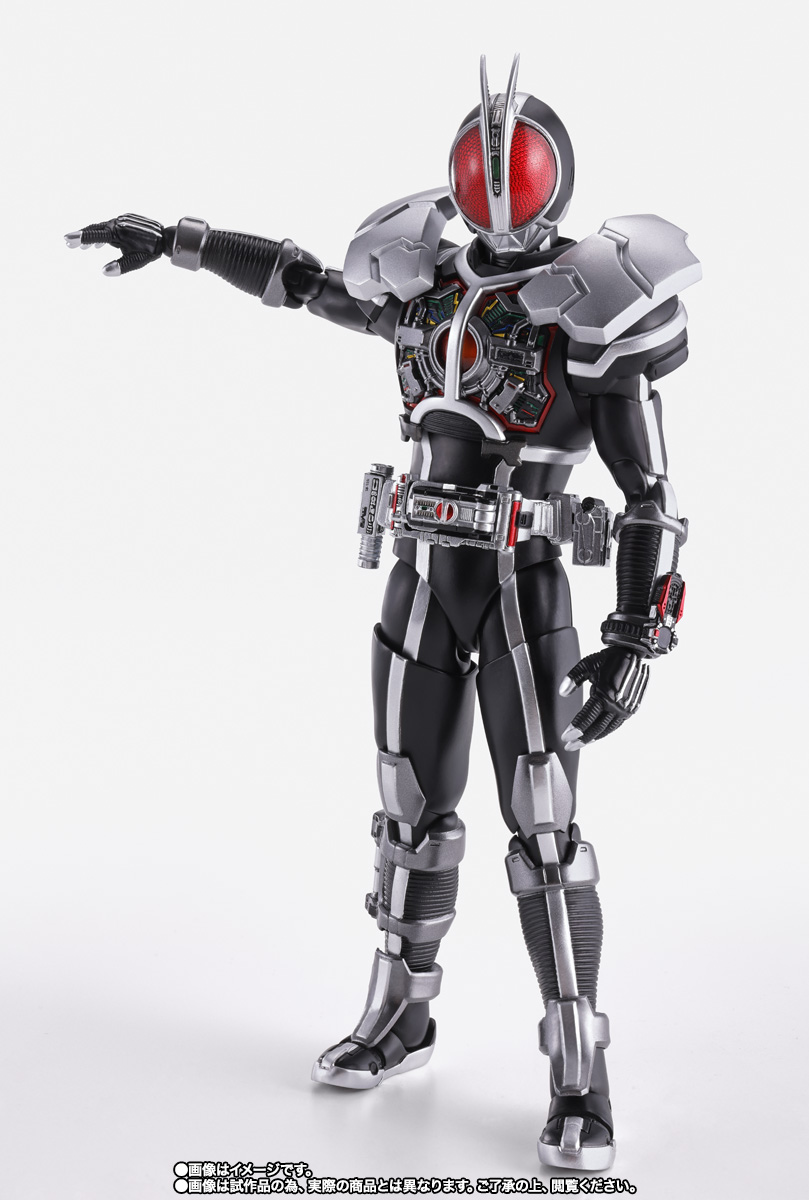 S.H.フィギュアーツ新作！仮面ライダーファイズ アクセルフォームが真