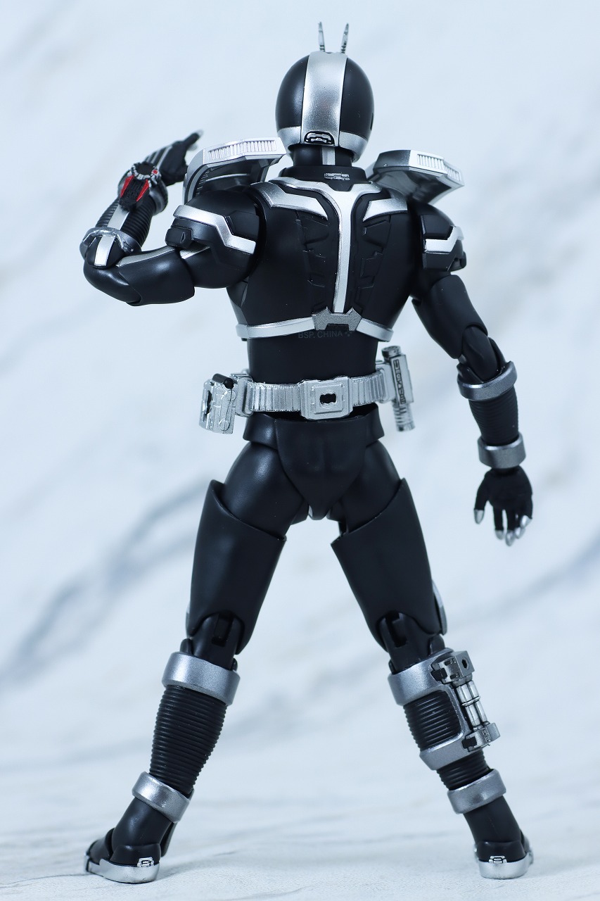 S.H.フィギュアーツ 真骨彫製法 仮面ライダーファイズ アクセル