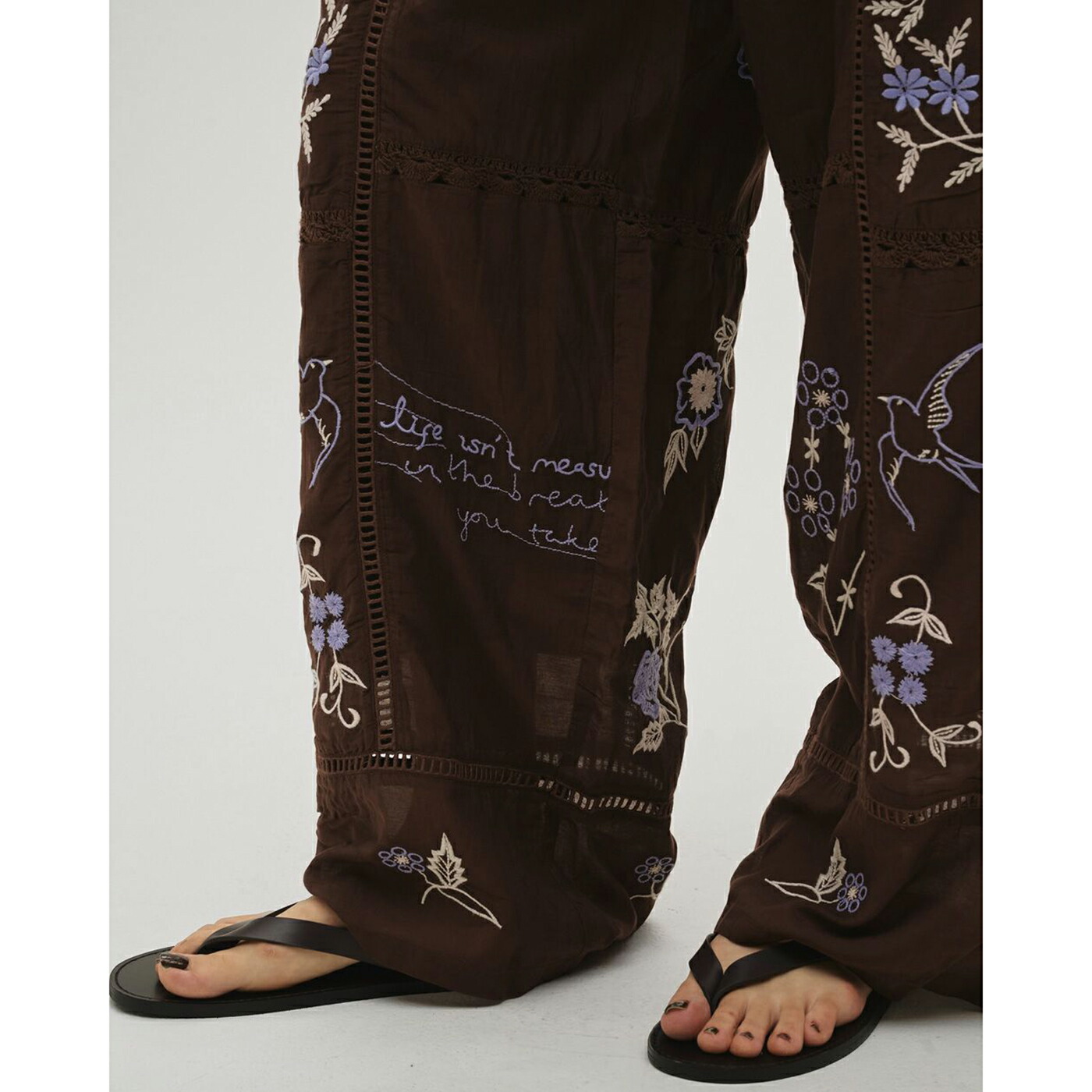 楽天市場】TODAYFUL トゥデイフル Embroidery Patchwork Trousers 刺繍