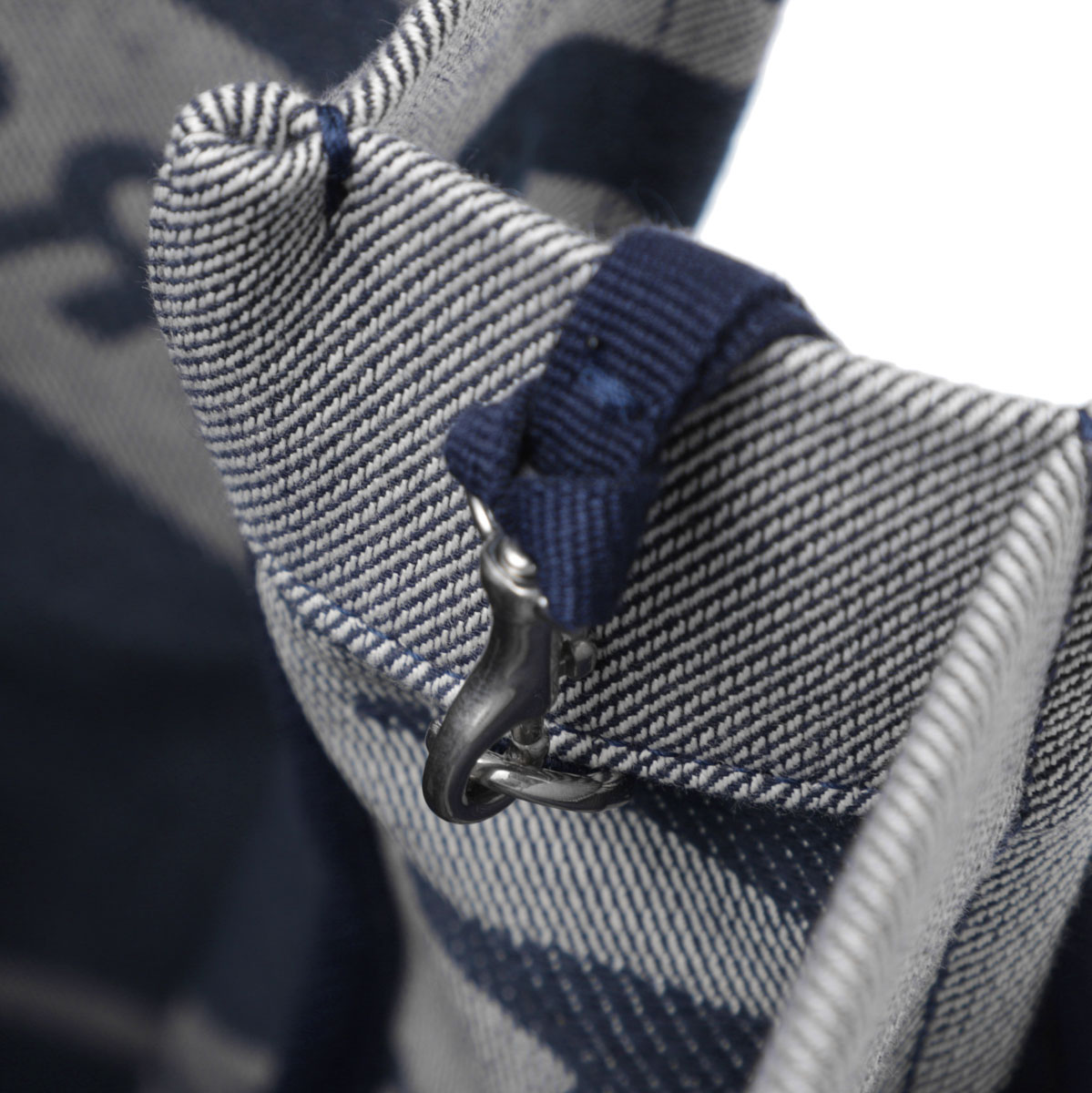 楽天市場】バーバリー BURBERRY トートバッグ ブルー メンズ 8080749