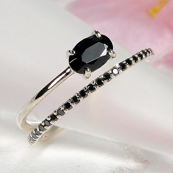 オニキス？ブラックダイヤ？トライアングルカット リング オニキス