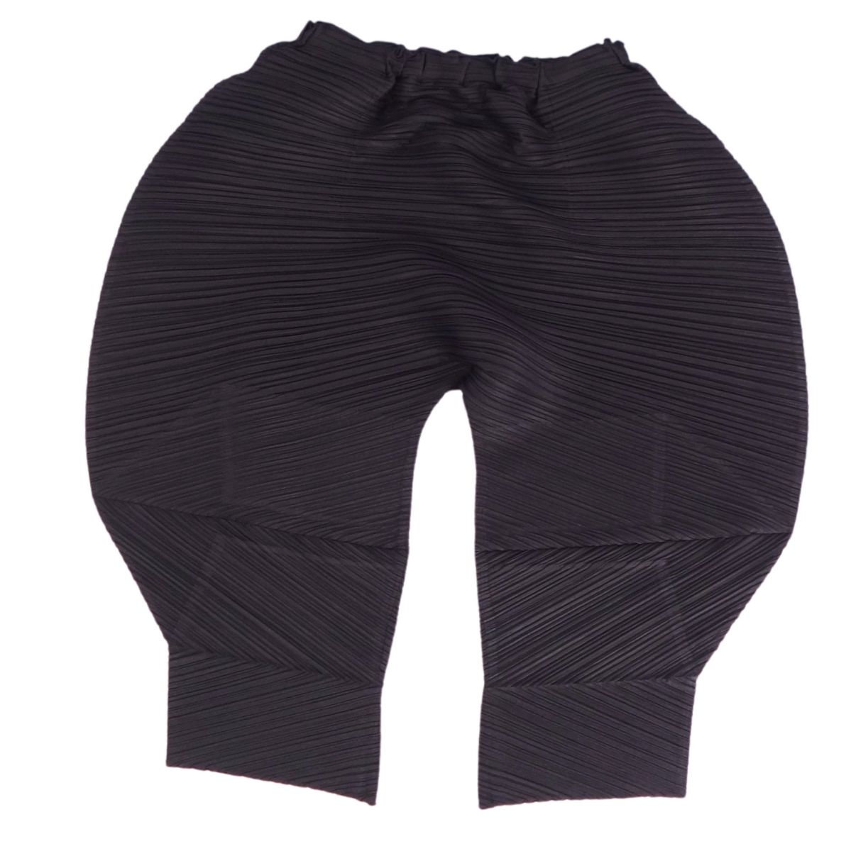 楽天市場】イッセイミヤケ プリーツプリーズ パンツ（カラーブラック