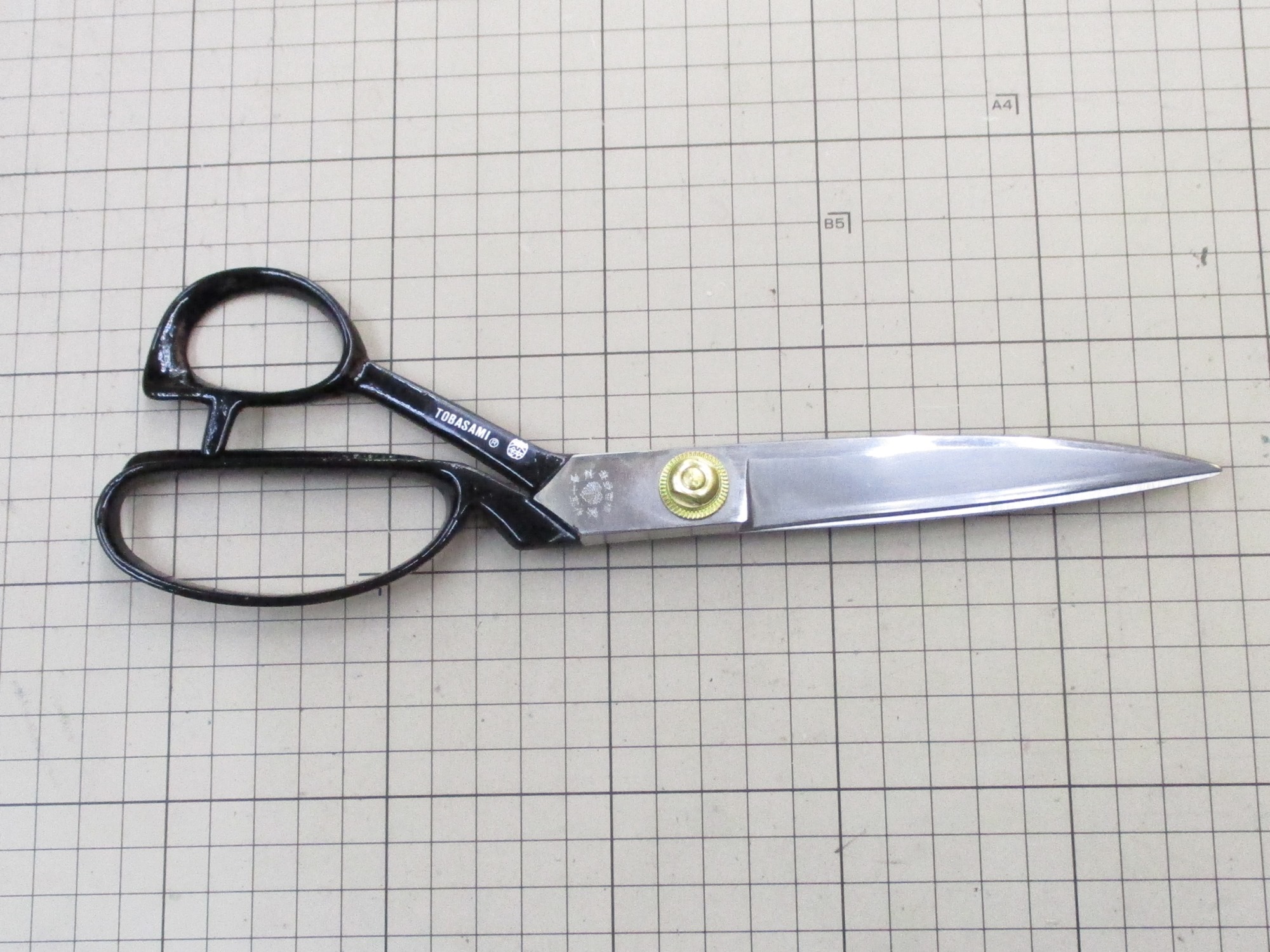 楽天市場】裁ちはさみ 長十郎 24センチ 日本製 裁ちばさみ 裁ち鋏